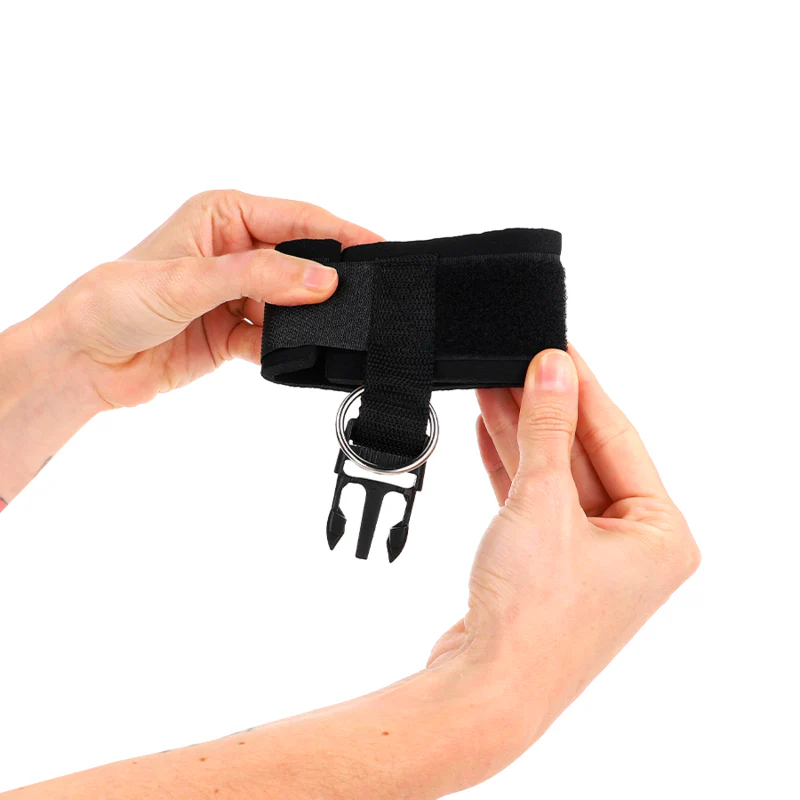 KINK - RETENÇÕES DE PULSO NEOPRENE HOOK&LOOP FASTENER PRETO AJUSTÁVEIS 22-34 CM - Image 4