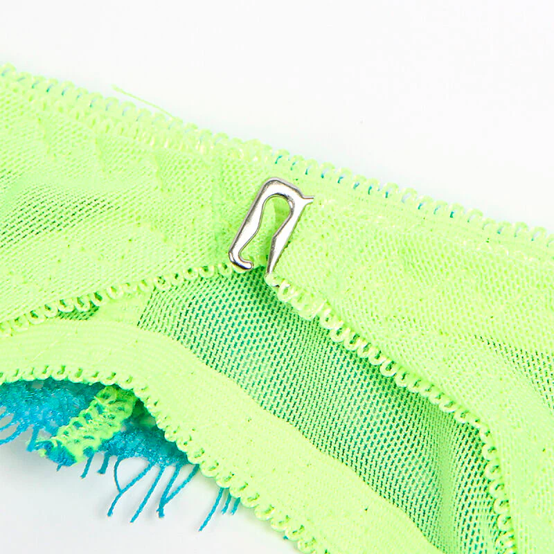 SUBBLIME - 955328 CONJUNTO DE SUTIÃ COM RENDA E LINHAS DE LIGA VERDE E AZUL L/XL - Image 10